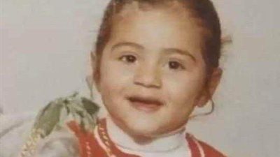 هذا الطفلة أصبحت اليوم زوجة وزير عربي وفنانة شهيرة