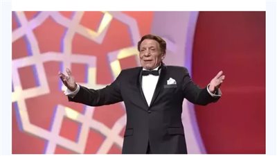 هذه هي الفنانة الوحيدة التي أقسم عادل إمام بأن لا تعمل معه طوال حياته بعد ماشاهد ماقامت به بأحد افلامه !! لن تصدق ماذا فعلت به!