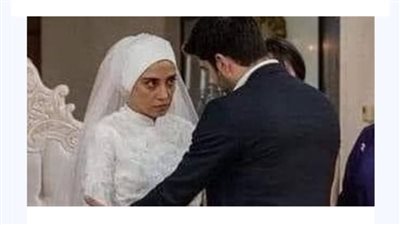 قرب منها