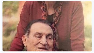 مش هتعرفوها»… شاهد أحدث ظهور لـ سوزان مبارك