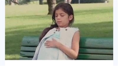 قصه كانت الأم تلاحظ شحوب ابنتها كامله