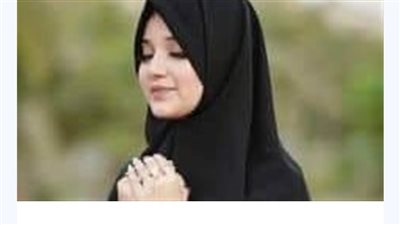 انا اسمي (بسمه).. ماما مدرسه وبابا موظف وعايشين في حي شعبي حياه عاديه