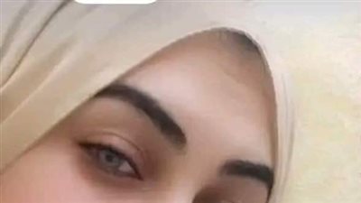 معاناة زوجه