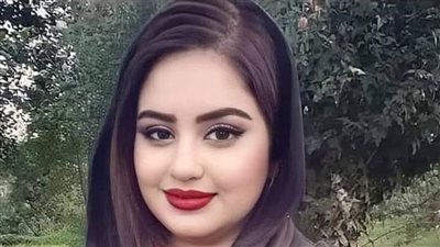 يحكى أن رجلاً عاد من العمل باكراً كامله بقلم سمير شريف