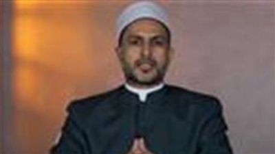 أذن عليّ الفجر وأنا في علاقة مع زوجتي.. فماذا أفعل؟.. وأزهري يوضح الحكم (فيديو