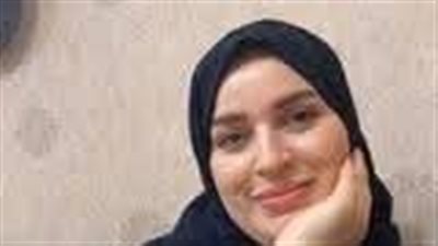 في ليلة من الليالي كنت راجعه من عند صاحبتي 