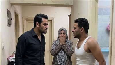 اول ما دخلت باب الشقة